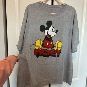 Disney Gray Mickey Mouse t-shirt